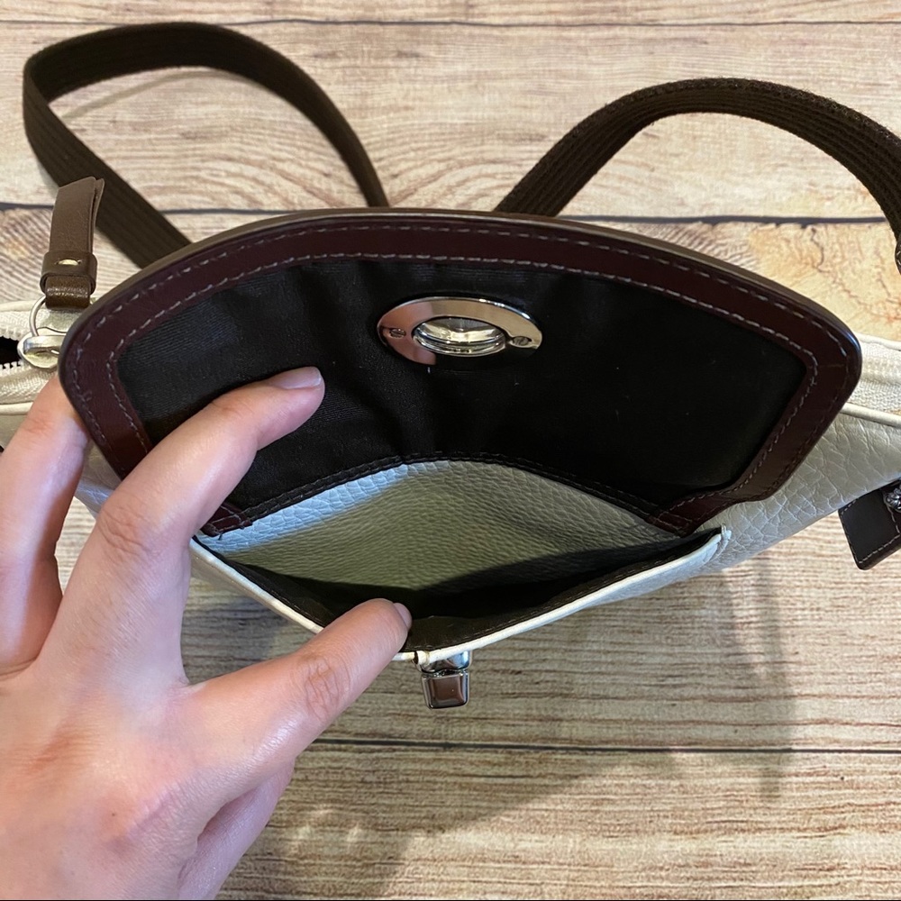 COACH Crossbody Bag - Picture 13 of 15